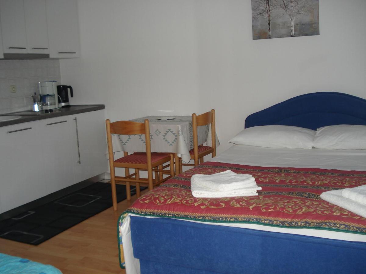 Apartmani I Soba Mia Пореч Екстер'єр фото
